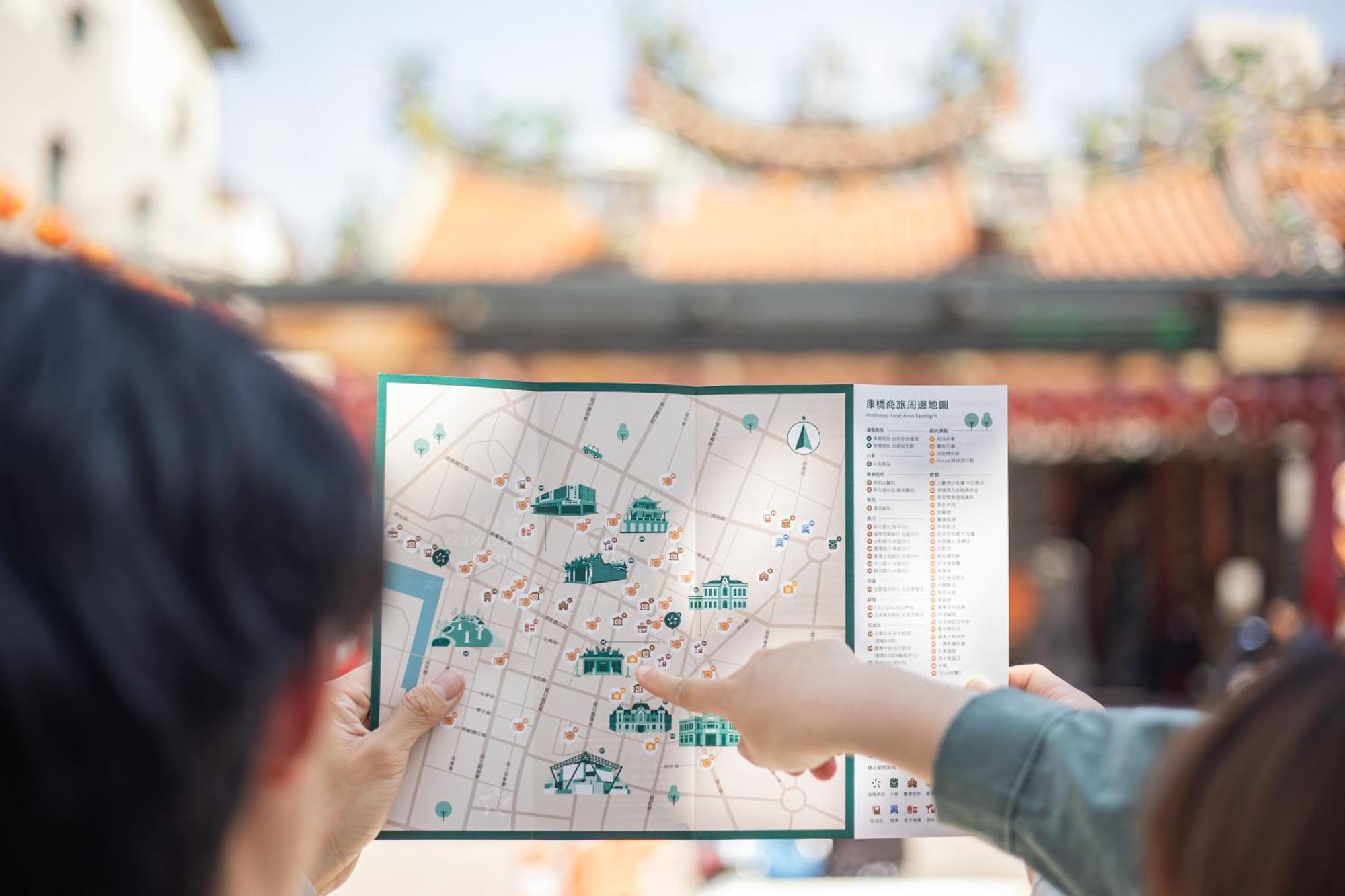 Kindness Hotel - Tainan Chihkan Tower Экстерьер фото